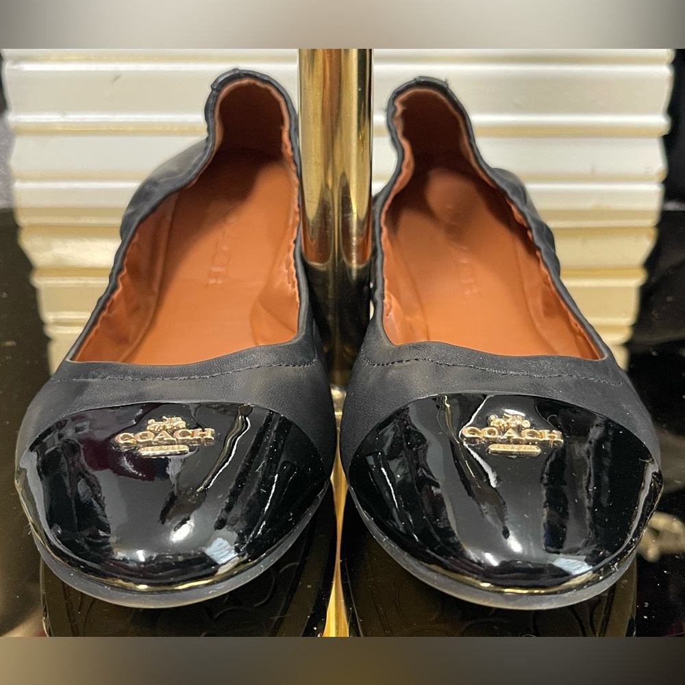 COACH BONNIE BALLET BLACK LEATHER PATENT CAP TOE 7.5 NEW WITHOUT TAGS - Picture 3 of 11